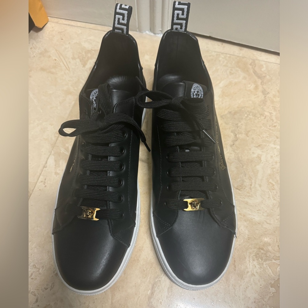 Versace men’s sneakers Euro size 44